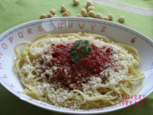 シンプルトマトソースのスパゲッティ