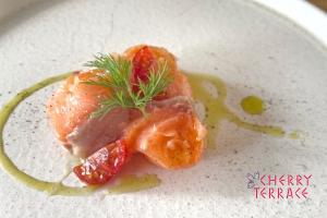 サーモンのコンフィ