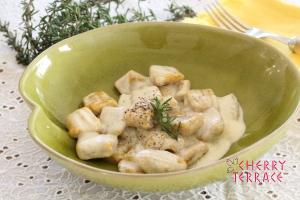 かぼちゃと豆腐のニョッキ ブルーチーズのソース